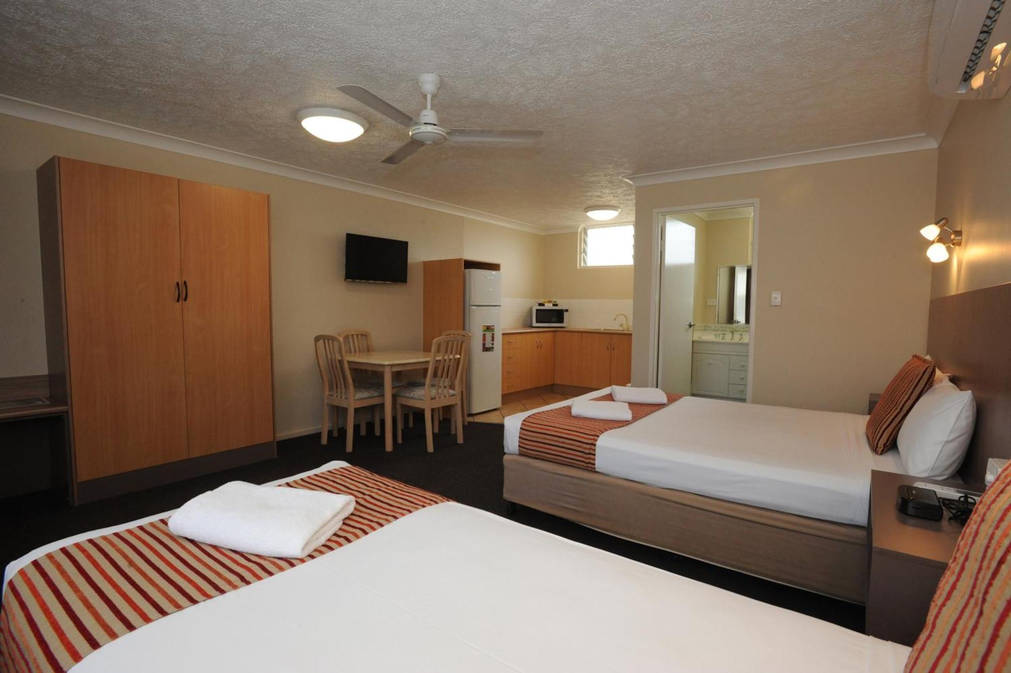 Shoredrive Motel Τάουνσβιλ Δωμάτιο φωτογραφία